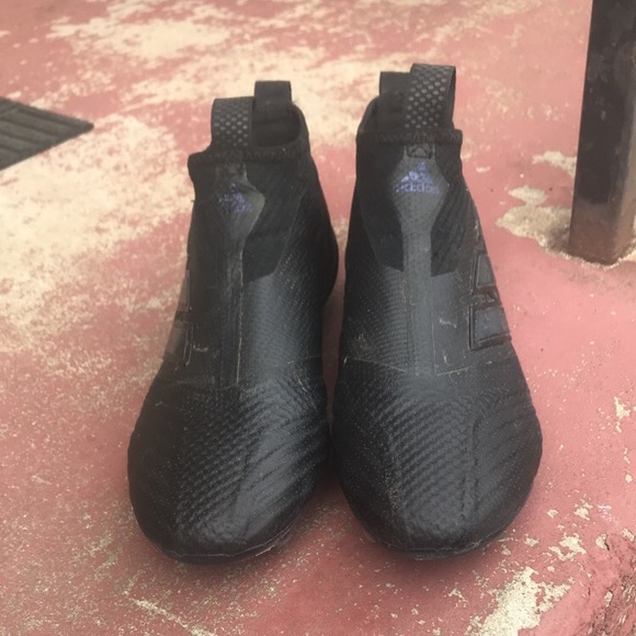 Adidas magnetic storm FG cleats